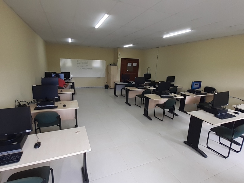 Laboratório de Informática - Adaptado